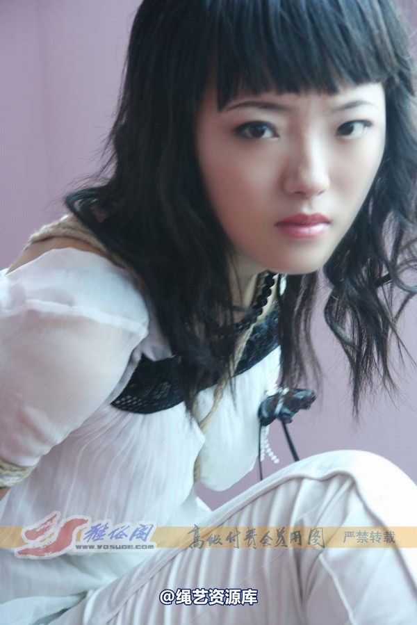 雅俗阁 - 20071206雅绪冷艳休闲装 第 86 张图片