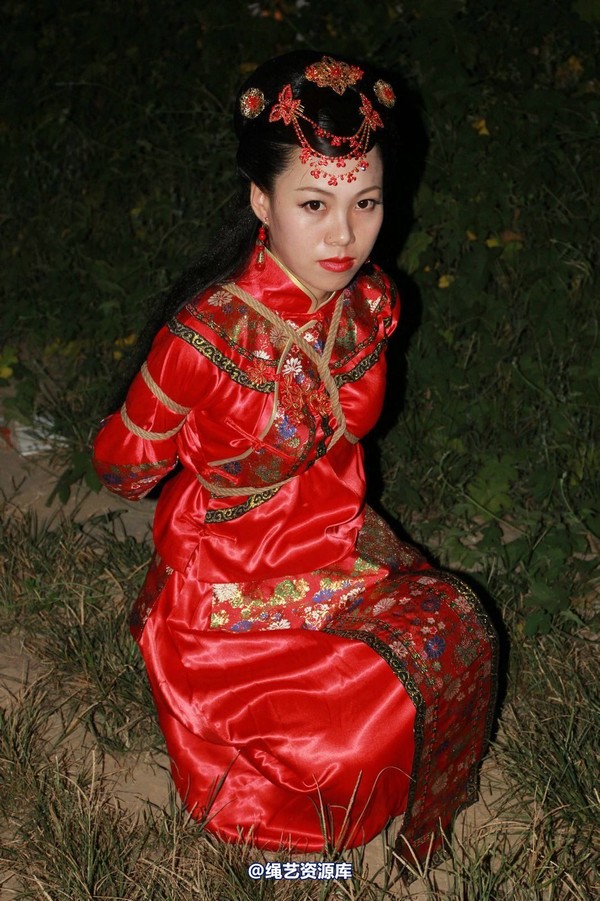 胜景山庄 - 294-绑个新娘子 第 27 张图片