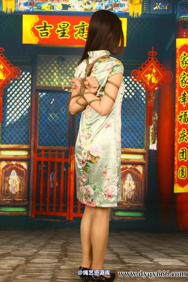 典雅倩影 - 402-新模紫菱五花大绑 第 15 张图片