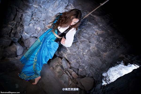 restrainedelegance - The Wrong Target 第 78 张图片