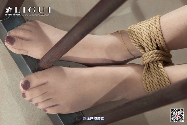 丽柜美束 - 2019-02-15 OL麻绳惩戒 王欣竹 第 73 张图片