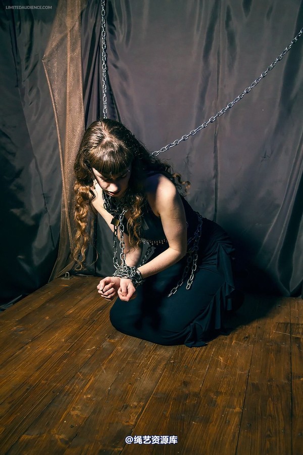 limitedaudience - 2014 fay lady in chains 第 8 张图片