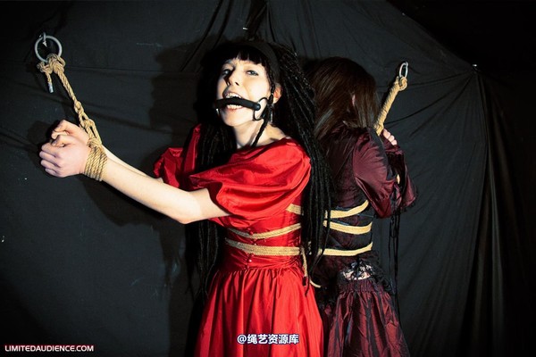 limitedaudience - 2010 catya lex eleven in the dungeon 2 第 10 张图片
