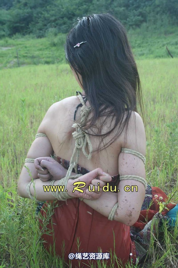 锐度主张 - 20070818第29期 宝宝草地漫舞图片 第 45 张图片