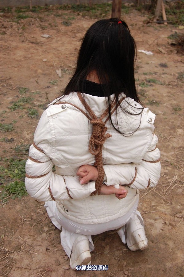 mj影视 - 安娜刑场2013-04-13 第 52 张图片