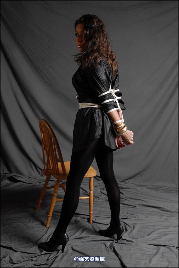 simplytied - Black fashion 第 11 张图片