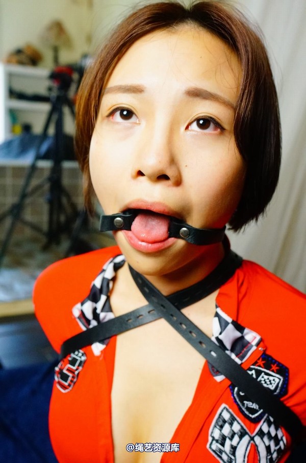 dk13美束馆 - 9.16-小仙儿赛车女郎-C120P 第 115 张图片