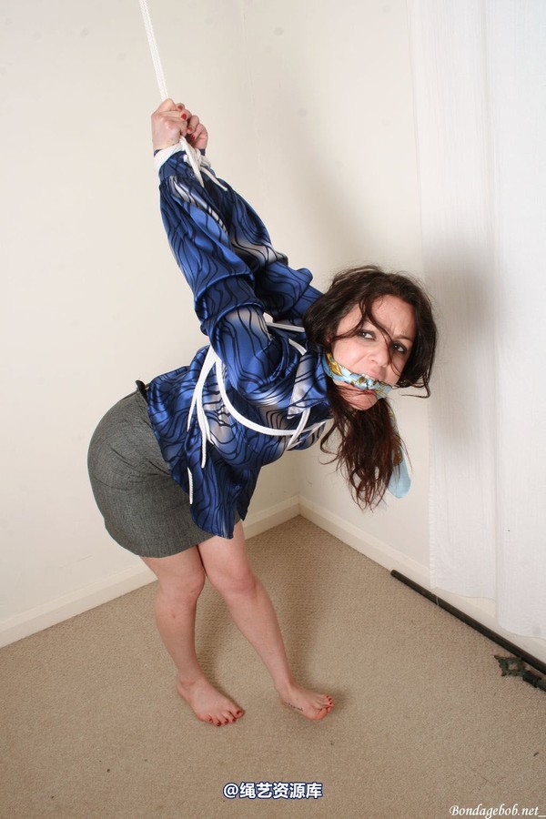 bondagebob - Beauvoir Strappado hell 第 23 张图片