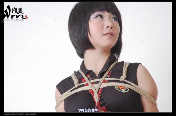 唯美之家 - 08-9-15嘟嘟学生装 第 3 张图片