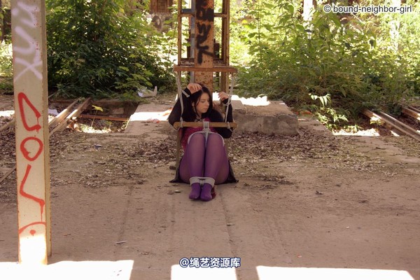 bound-neighbor-girl - Jasmin - Tied up in the ruins 3 第 39 张图片