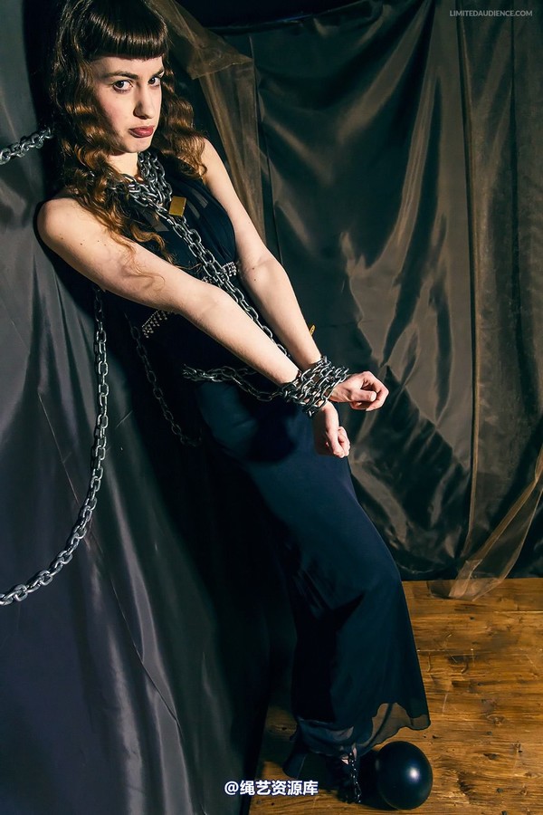 limitedaudience - 2014 fay lady in chains 第 30 张图片