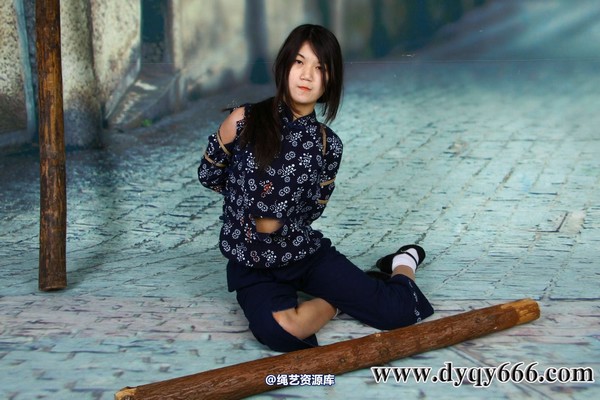 典雅倩影 - 492-新模夏夏预览图一 第 52 张图片