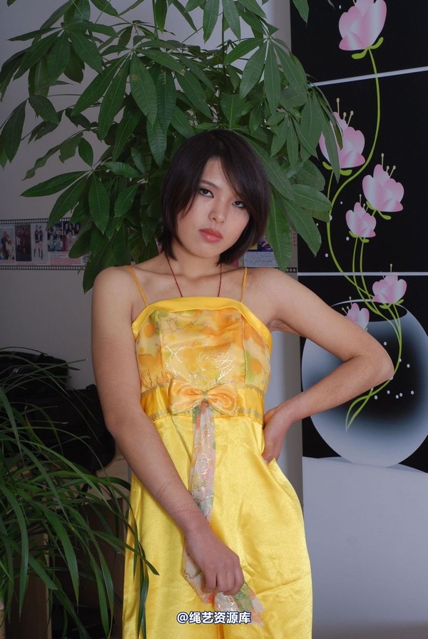 唯美之家 - 书兰-黄礼服 第 22 张图片