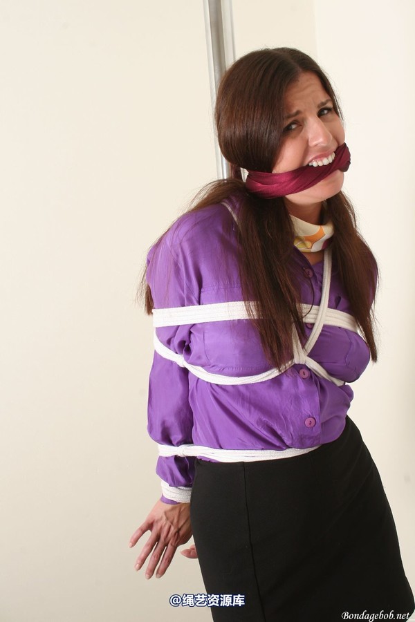bondagebob - Kobe Lee Gagged! 第 70 张图片