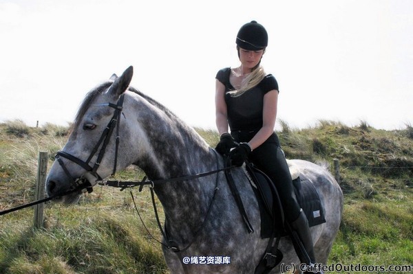 cuffedoutdoors - cod057 第 1 张图片