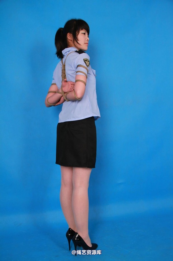 胜景山庄 - 014-娜娜制服 第 12 张图片