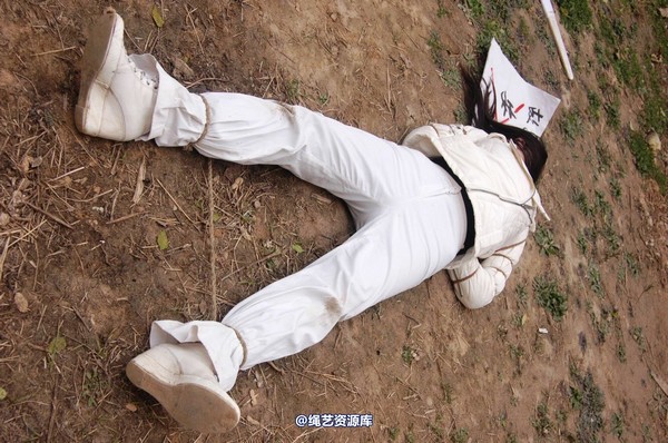 mj影视 - 安娜刑场2013-04-13 第 195 张图片
