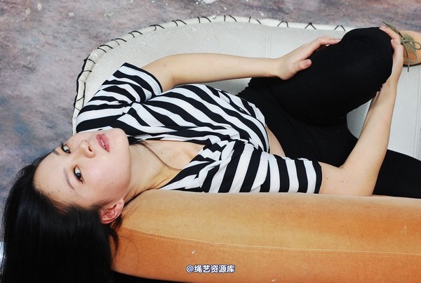 唯美之家 - 思欣红礼服 第 75 张图片