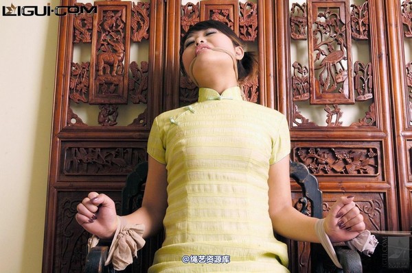 丽柜美束 - 2008-11-10 静华 第 12 张图片