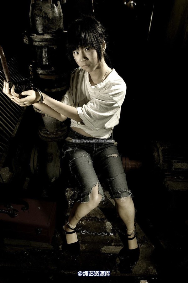 丽柜美束 - 2006-12-15 第 22 张图片