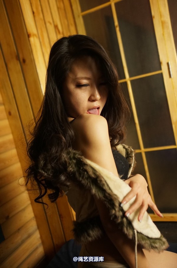 dk13美束馆 - 1.8-欢欢毛绒坎肩C-115P 第 10 张图片