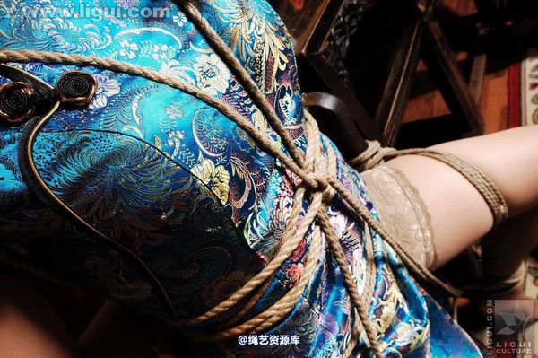 丽柜美束 - 2009-01-30 第 37 张图片