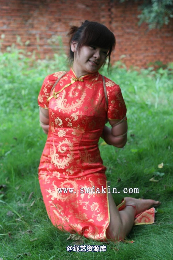 锐度主张 - 红旗袍模特：姗姗 第 33 张图片
