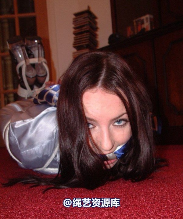 bondagebob - Jessica Hogtied Secretary 1 第 9 张图片