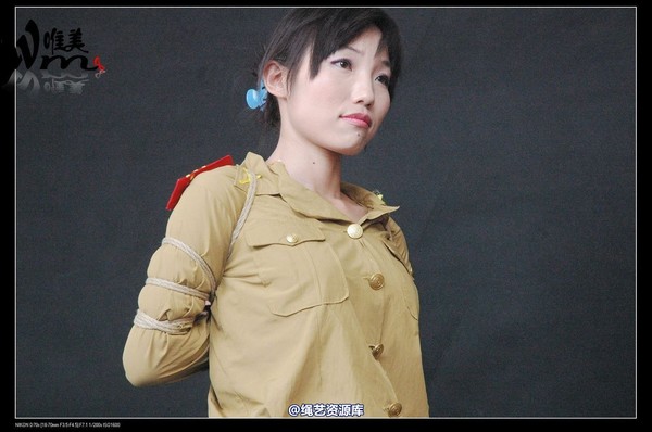 唯美之家 - 2008-08-06水柔军装 第 177 张图片