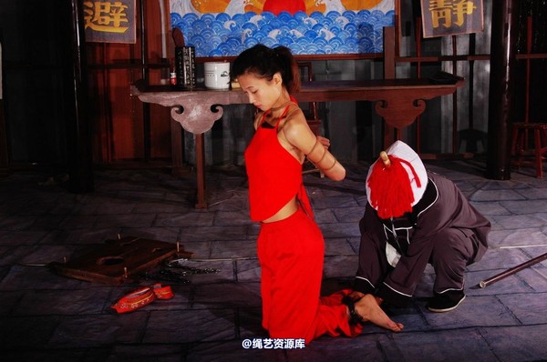 mj影视 - 倾心 玲珑女囚 第 67 张图片