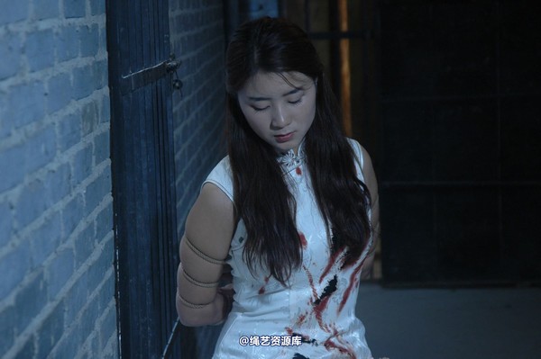 mj影视 - 陈沫“宁死不屈”套图2 第 30 张图片