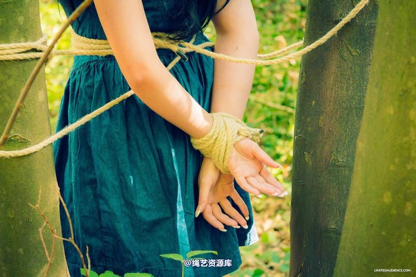 limitedaudience - 2015 stacey von in the forest 2 第 24 张图片