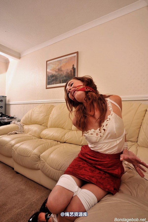 bondagebob - Sophia Smith Asailed at Home 第 140 张图片