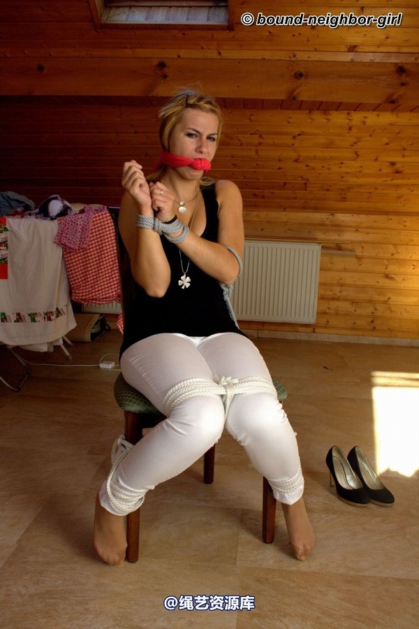 bound-neighbor-girl - Vera - Tied to the chair and the wife being selftied 第 12 张图片