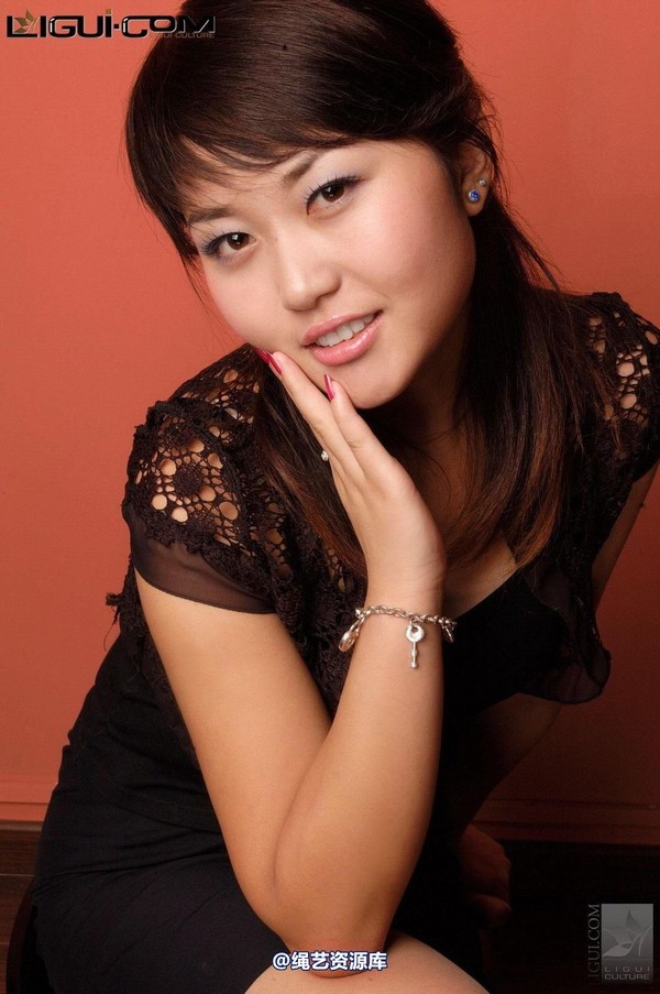 丽柜美束 - 2008-10-19 静华 2 第 16 张图片