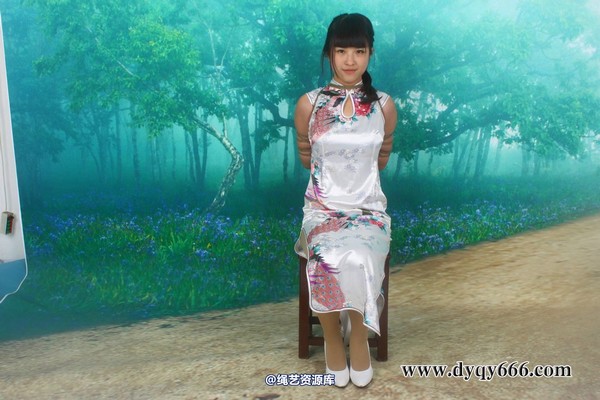 典雅倩影 - 371-小红旗袍五花 第 15 张图片