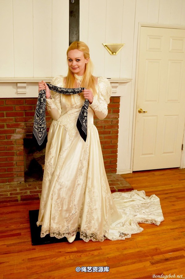 bondagebob - Martina Warren Bride 第 173 张图片