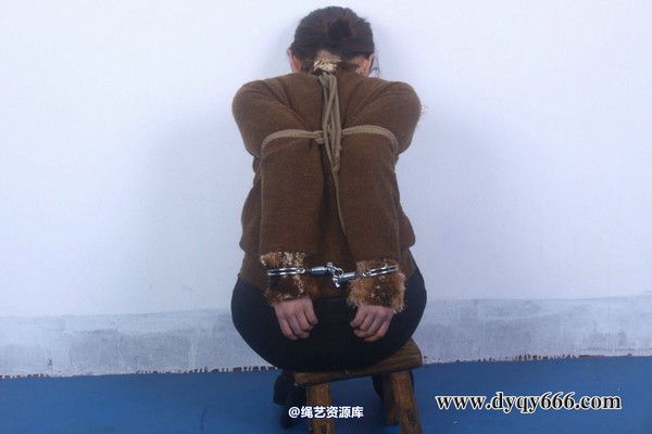典雅倩影 - 370-月华押解绑 第 17 张图片