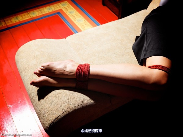 restrainedelegance - Wickedly Tight Ropes 第 22 张图片