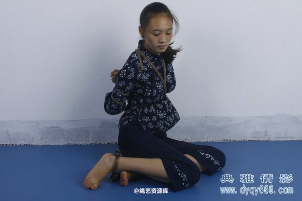 典雅倩影 - 324-女交通员被捕 第 91 张图片