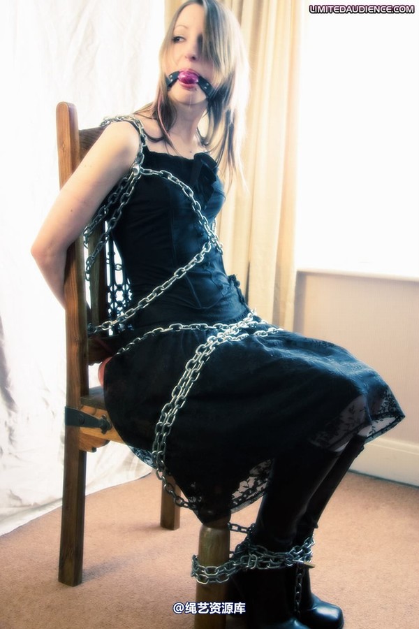 limitedaudience - 2009 pepsi waiting in chains 2 第 6 张图片