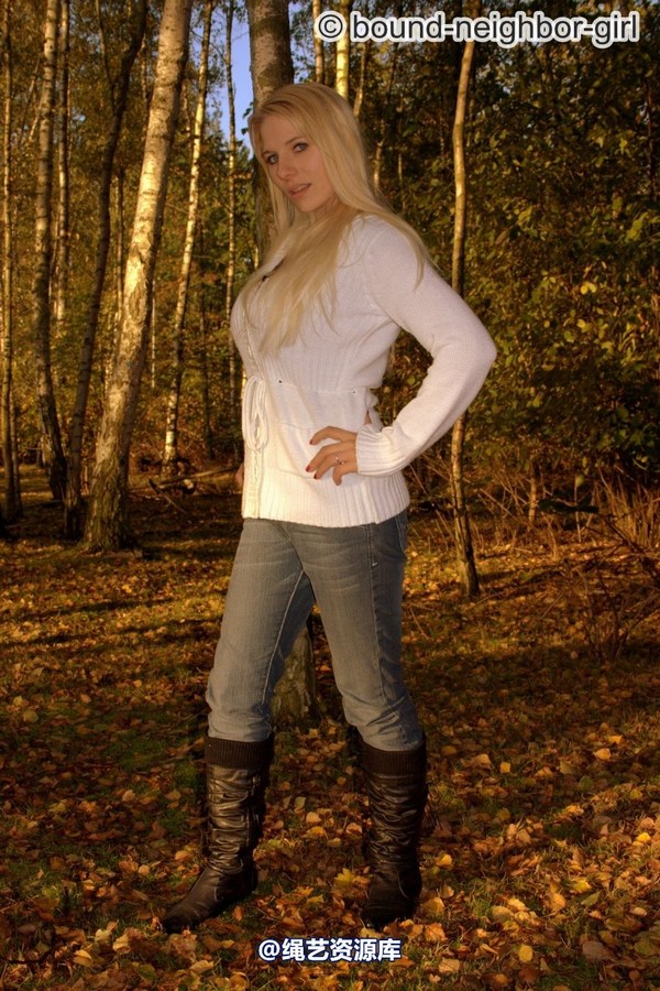 bound-neighbor-girl - Bambi - Tied up in the autumn woods Part 2 第 4 张图片