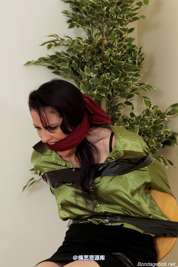 bondagebob - Caroline Pierce Temptress Kate The Intervension 第 123 张图片