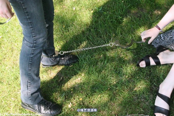 cuffedoutdoors - cod295 第 2 张图片