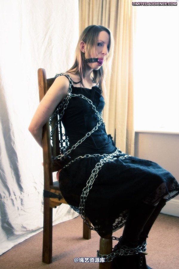 limitedaudience - 2009 pepsi waiting in chains 2 第 5 张图片