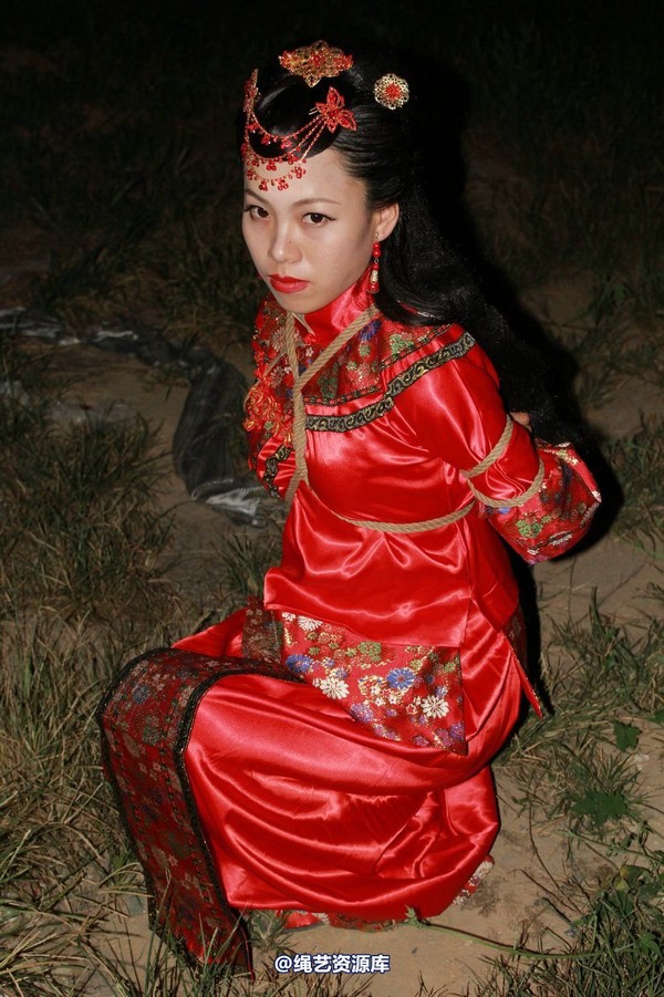 胜景山庄 - 294-绑个新娘子 第 26 张图片