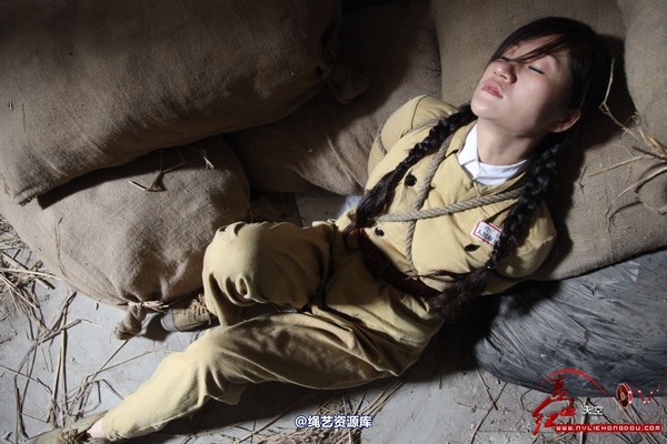 红豆的天空 - 一组解放军装的拍摄花絮 第 22 张图片