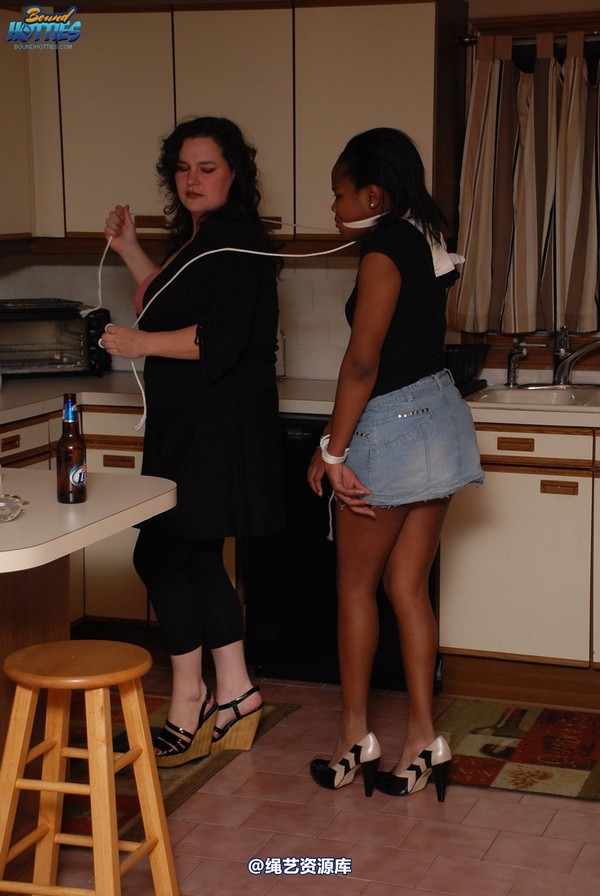 boundhotties - Kitty & Krista 第 40 张图片