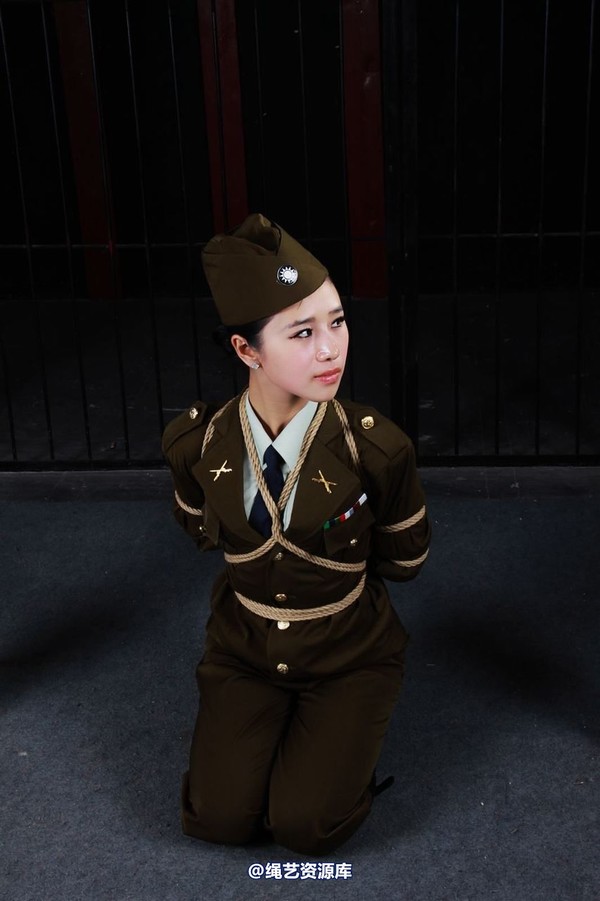 神艺缘 - 236-国民女制服 第 15 张图片
