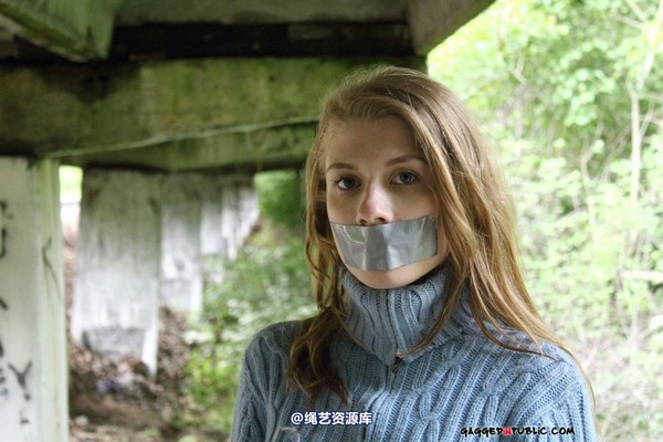 gaggedinpublic - gip547 第 35 张图片